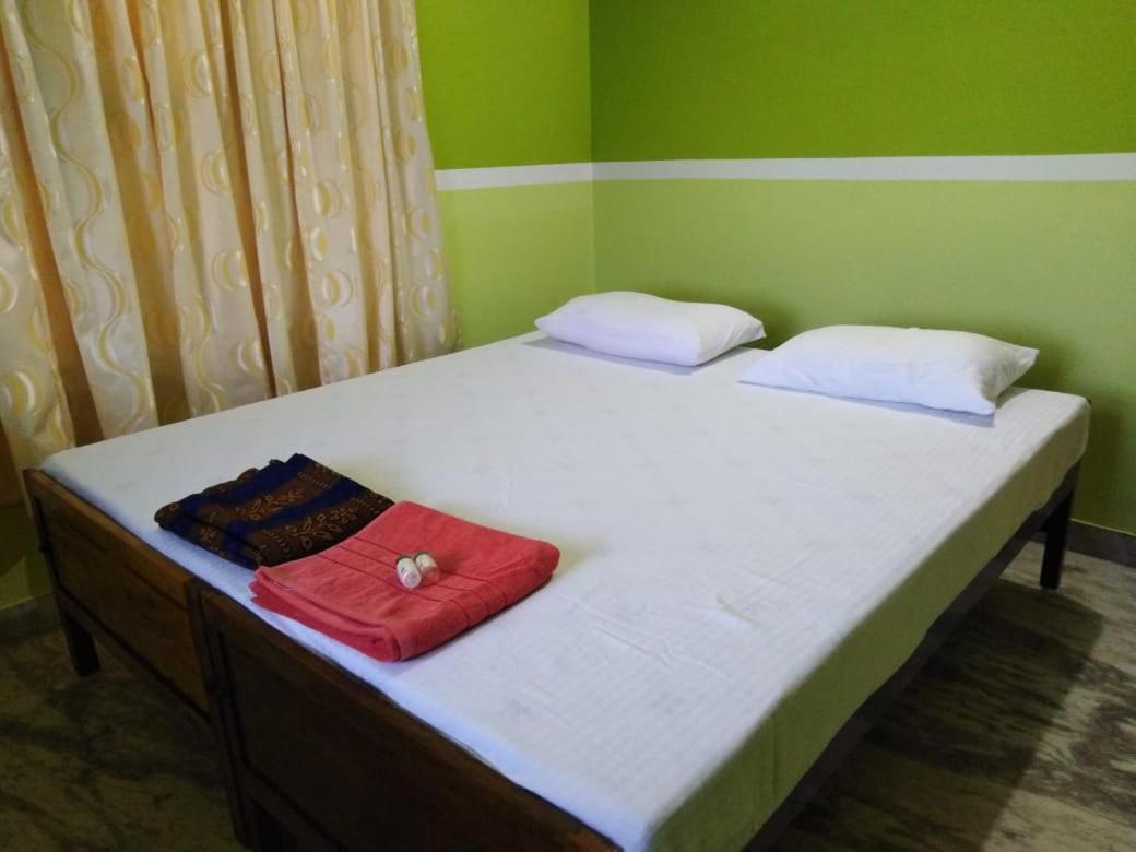 Vls Holiday Home Kanyakumari Esterno foto
