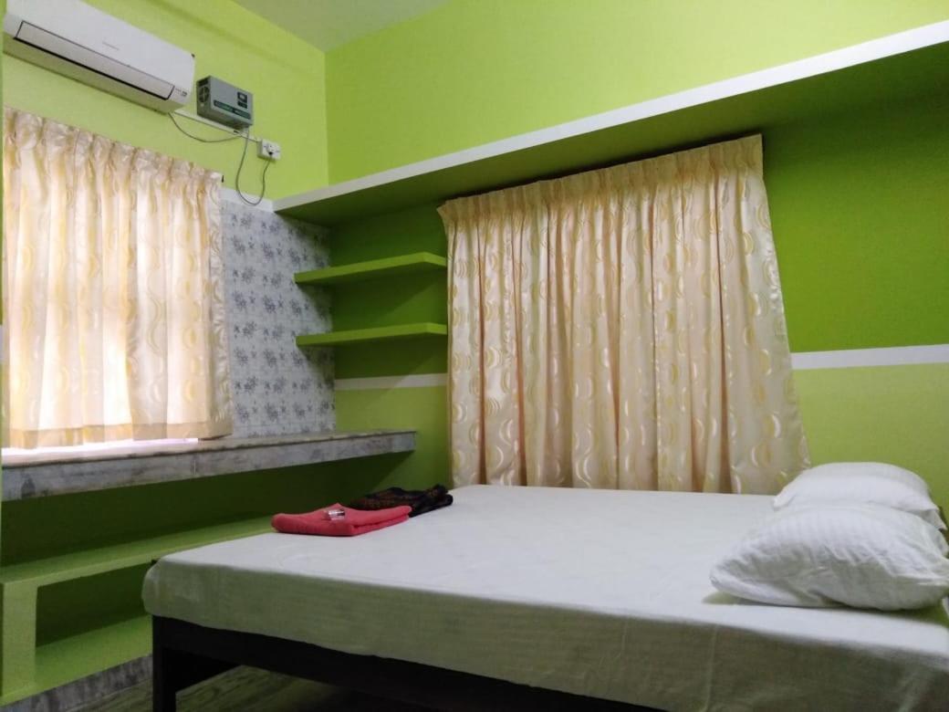 Vls Holiday Home Kanyakumari Esterno foto